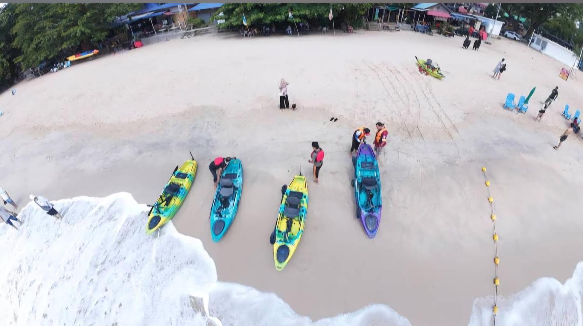 Pantai Seaview Resort Batu Ferringhi 1801 - 3 Rooms 外观 照片